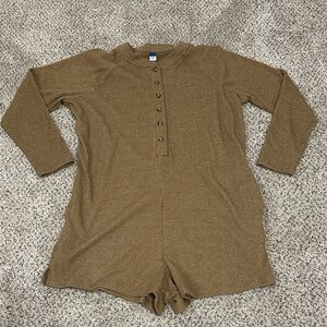 Old Navy Tan Ribbed Knit Romper Large